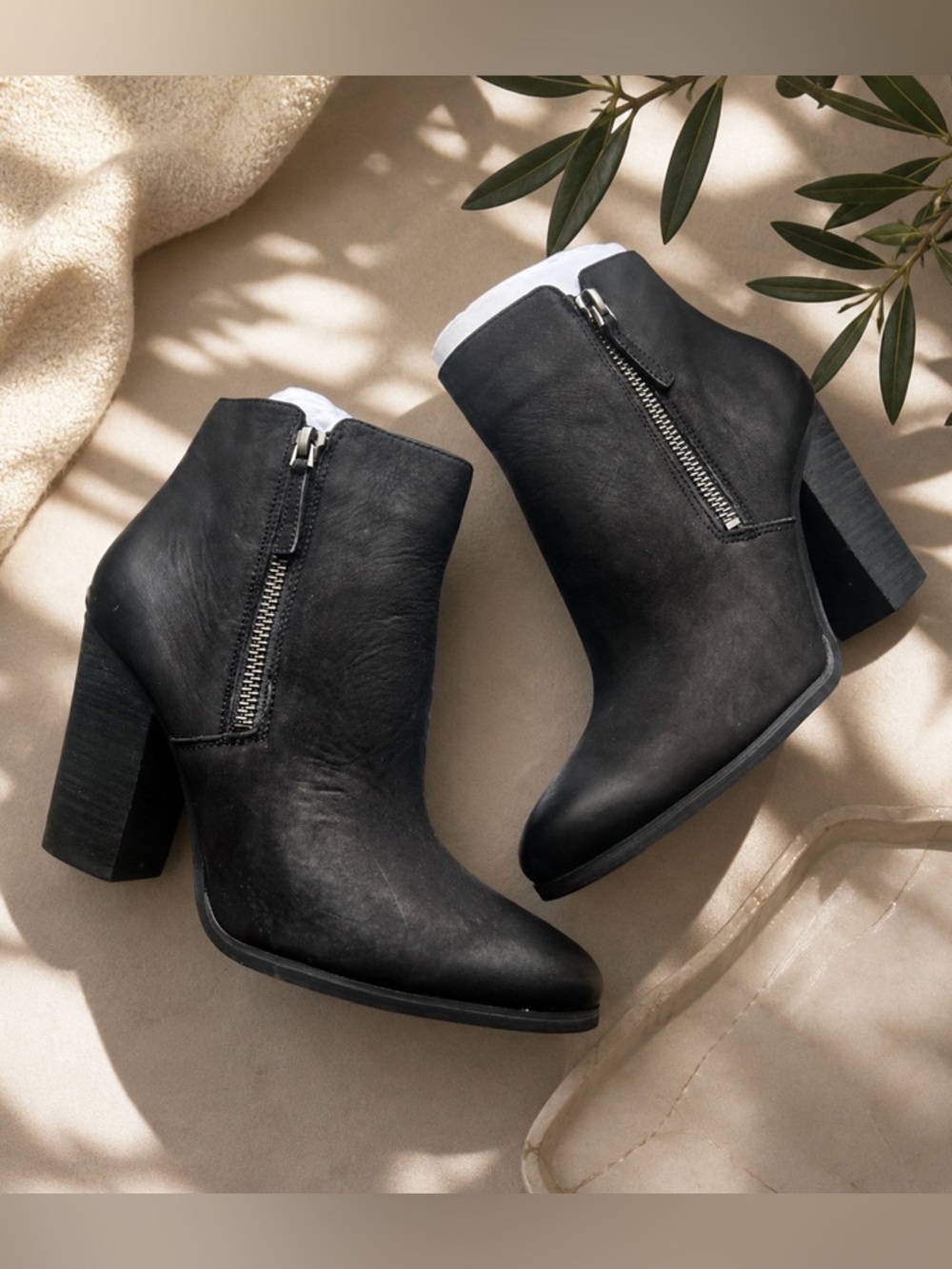 Michael Kors Black Leather Ankle Boots Women’s Size 7 Dual Zipper
